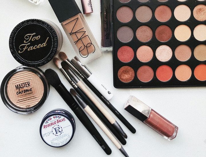 Beauty Website Examples - 10 Stellar Sites That Capture Customers