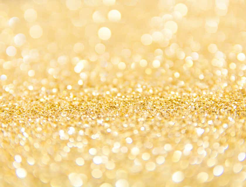 A brilliant display of gold glitter.