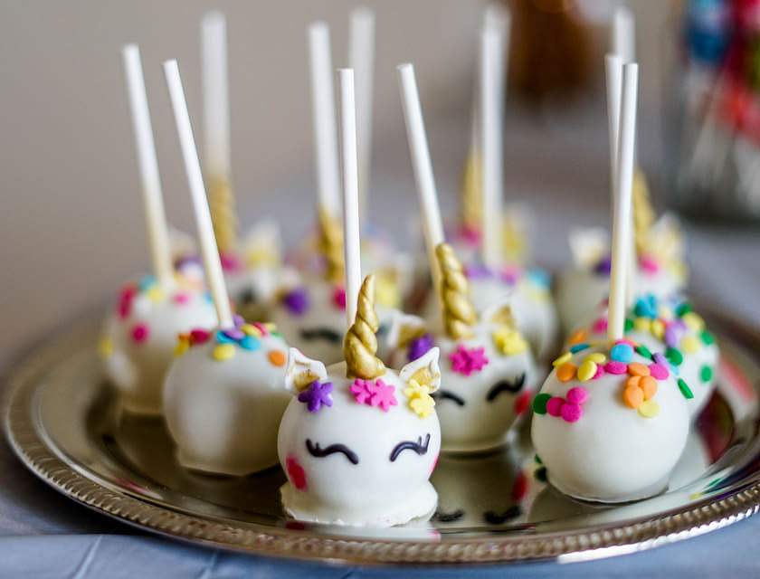 Cake Pop Logos + Free Logo Maker