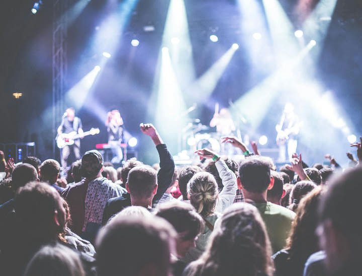 Event Website Examples - 5 Sites That Move Tickets