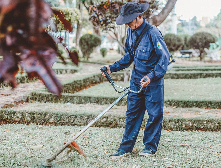 How to Start a Landscaping Business