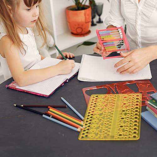 How to Start a Tutoring Business: