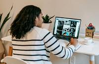 A blogger scrolling through their personal website.