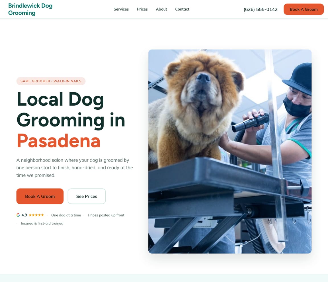 Home page of the Dog Groomer — Friendly website template, with the headline “Local Dog Grooming in Pasadena”
