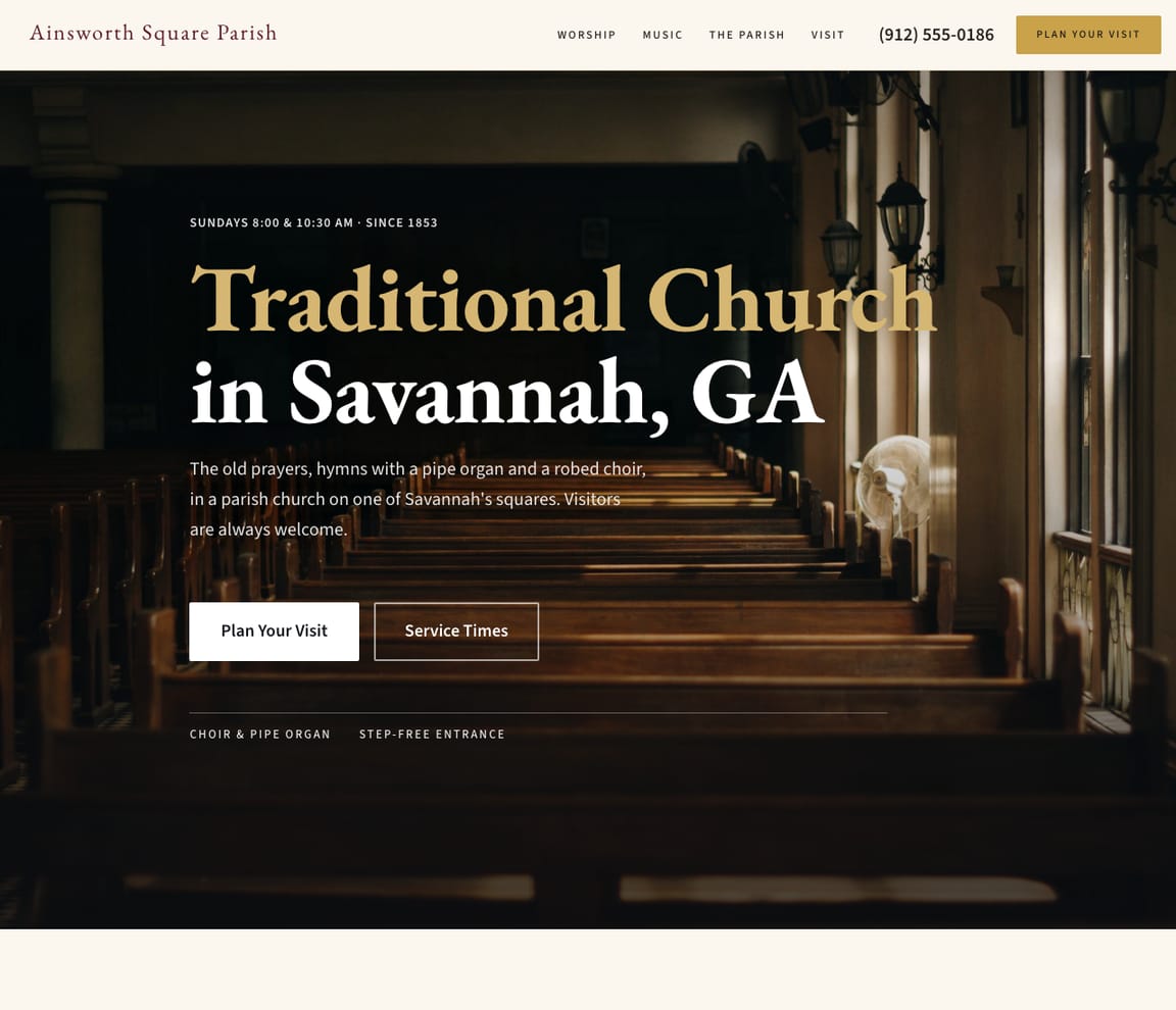 Home page of the Traditional Church website template, with the headline “Traditional Church in Savannah, GA”